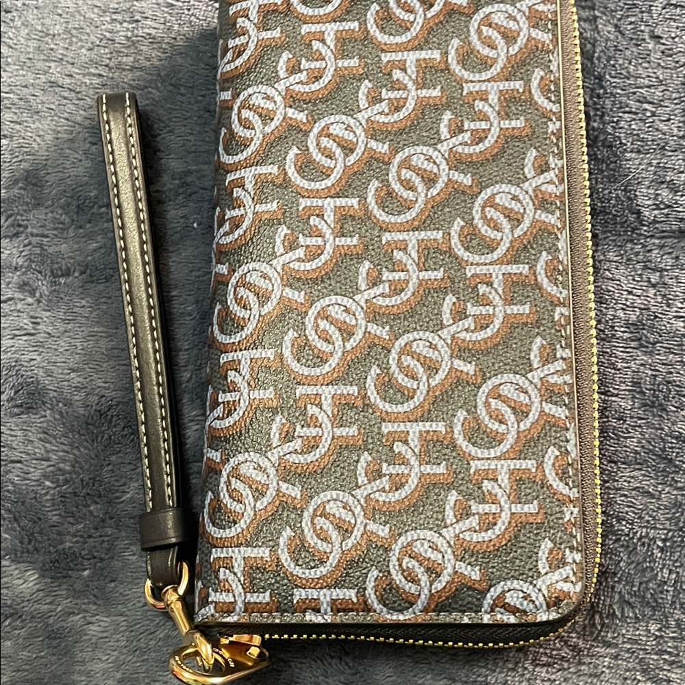 Coach Tote Wallet Bundle - Picture 9 of 11